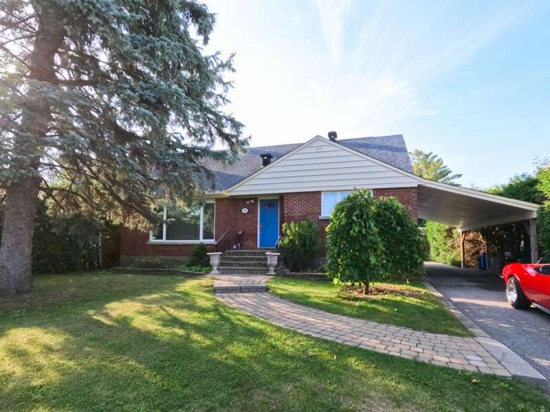 386 Billings AVE, Ottawa, ON K1H 5L6