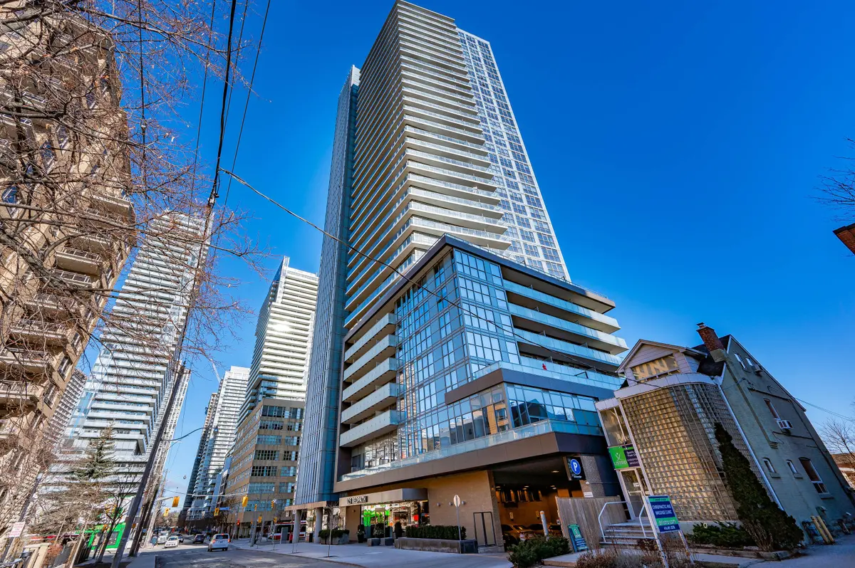 Toronto C10, ON M4S 0B5,125 Redpath AVE #3404