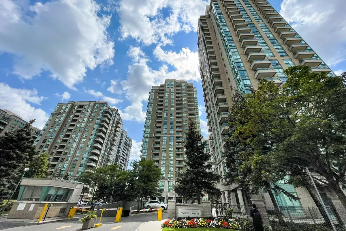 Toronto C14, ON M2M 4L9,1 Pemberton AVE #2307