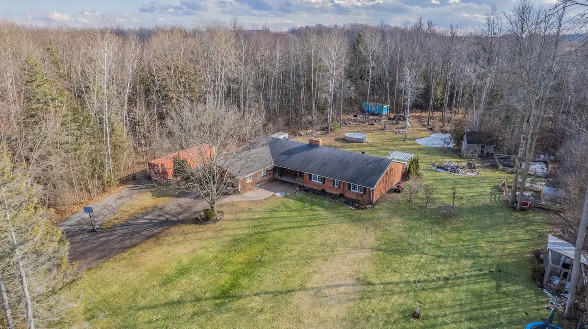 New Tecumseth, ON L0G 1A0,7271 Ninth Line