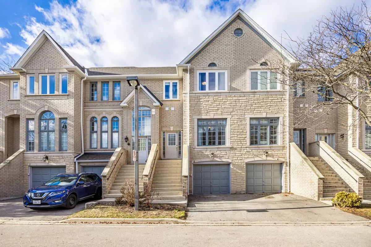 Mississauga, ON L5M 6C7,5525 Palmerston CRES #3