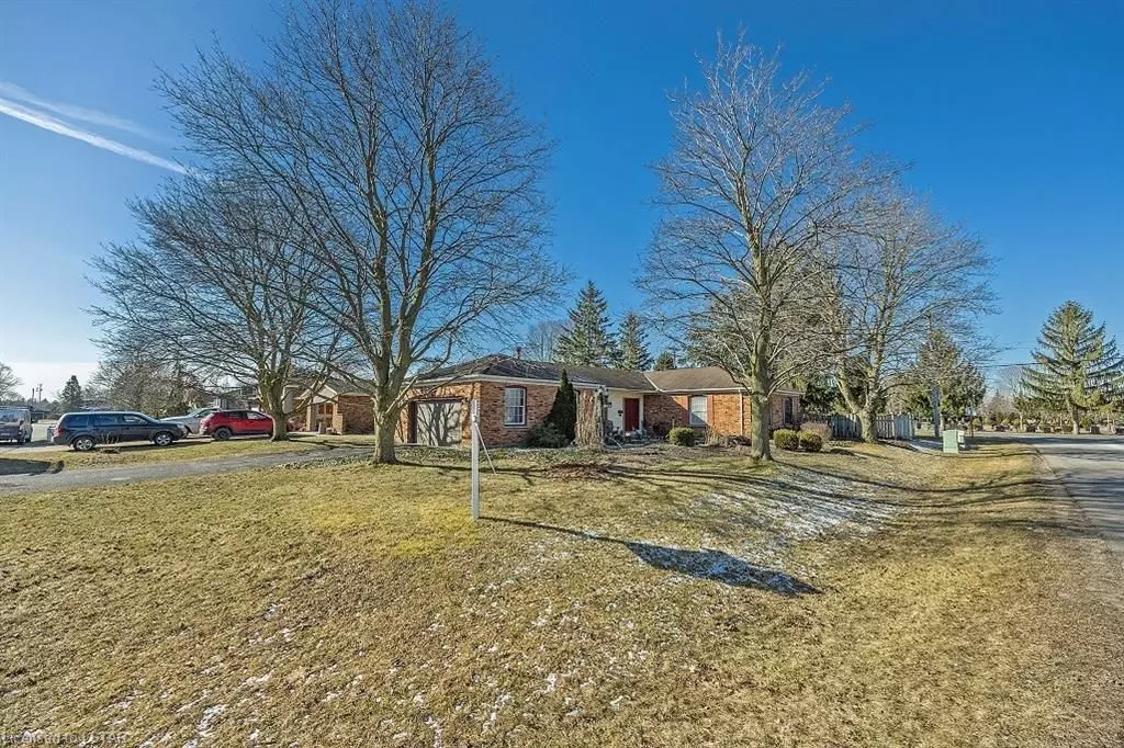 Thames Centre, ON N0L 1G3,129 SHERWOOD CRES