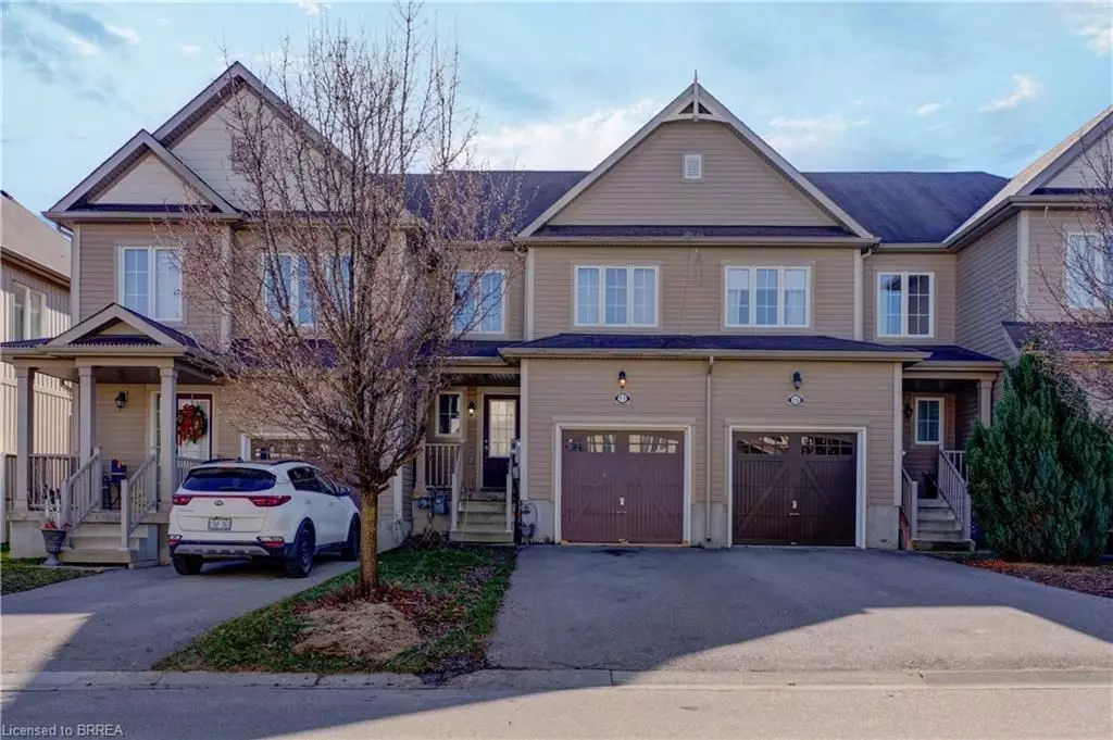 Brantford, ON N3T 0G8,11 Dwyer CT