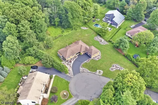 Mountainside Boro, NJ 07092,1335 Laurel Ct