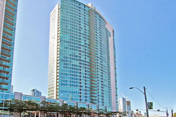 Toronto C01, ON M5A 1G4,397 Front ST W #1510