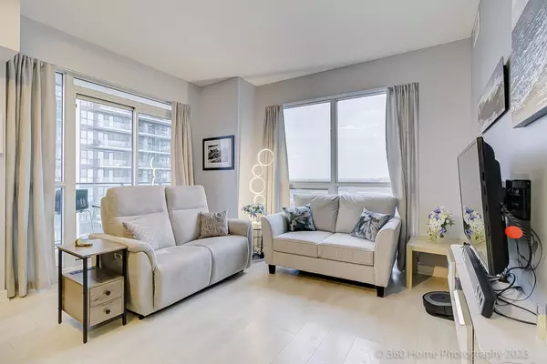 Toronto W06, ON M8V 0C1,2220 Lake Shore BLVD W #2404