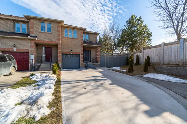 Caledon, ON L7E 1W4,33 Jolley CT