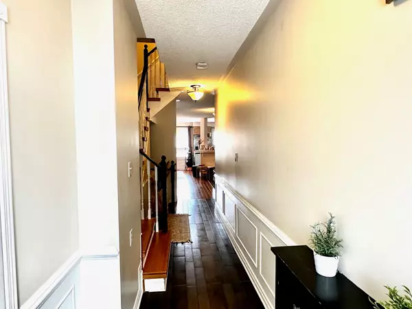 Mississauga, ON L5M 7J1,5260 Mcfarren BLVD #105