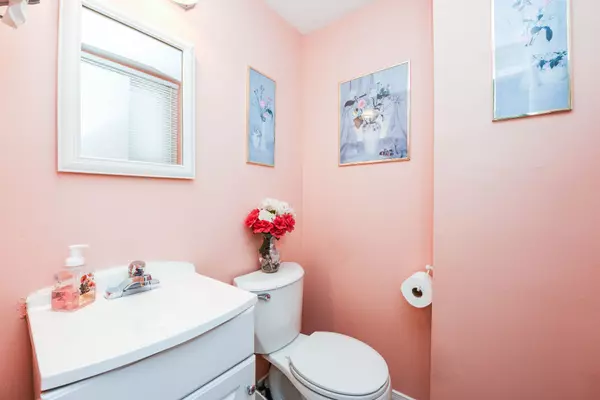 Mississauga, ON L4T 1Y9,3860 Morning Star DR #18