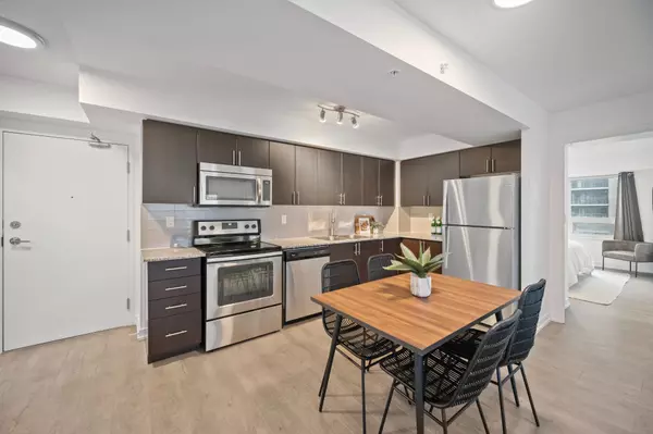 Toronto W02, ON M6H 0B6,1410 Dupont ST #1309