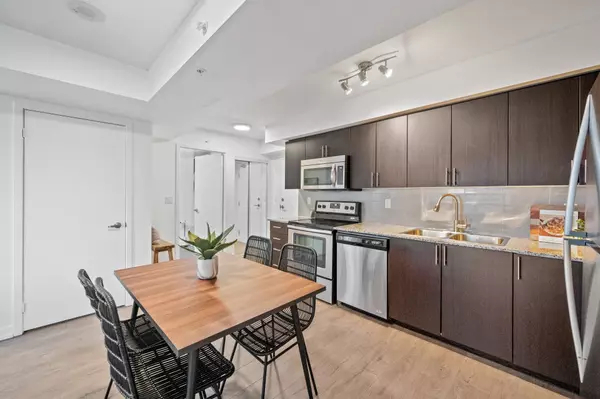 Toronto W02, ON M6H 0B6,1410 Dupont ST #1309