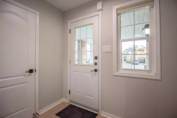 Mississauga, ON L5N 8J7,5914 Osprey BLVD