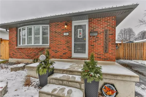 London, ON N5W 1E2,294 FAIRHAVEN CIR