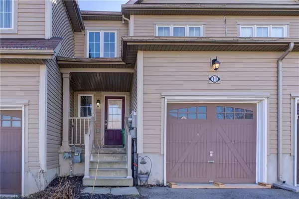 Brantford, ON N3T 0G8,11 Dwyer CT