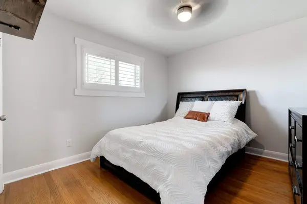 Hamilton, ON L8V 2E2,15 Dallas AVE