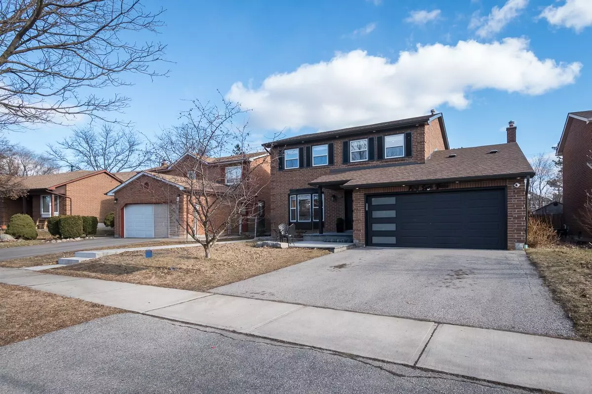 Milton, ON L9T 4G2,774 Syer DR