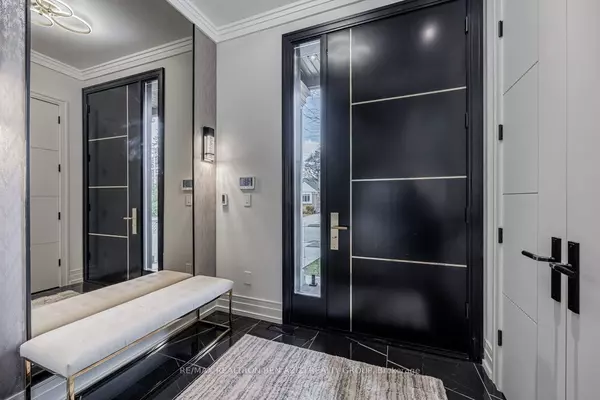 Toronto C11, ON M4G 3R4,41 Glenbrae AVE