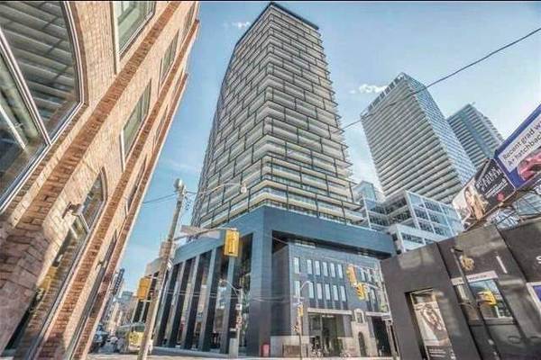 125 Peter ST #2706, Toronto C01, ON M5V 0M2