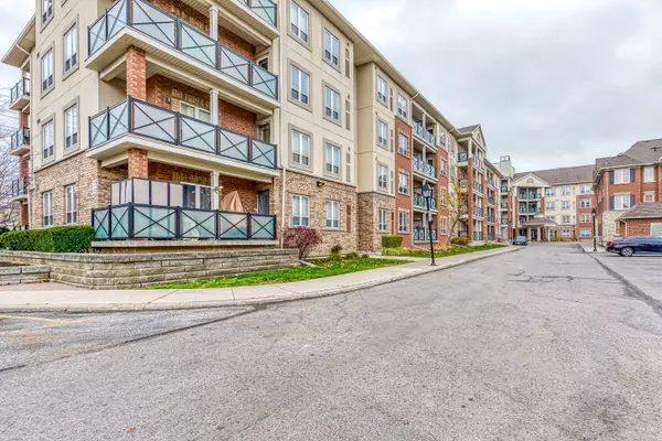 Toronto E04, ON M1L 0G9,60 Mendelssohn ST #104