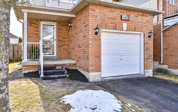 Clarington, ON L1C 5K4,162 Madden PL