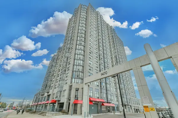 Toronto E04, ON M1P 4Z4,1470 Midland AVE #809