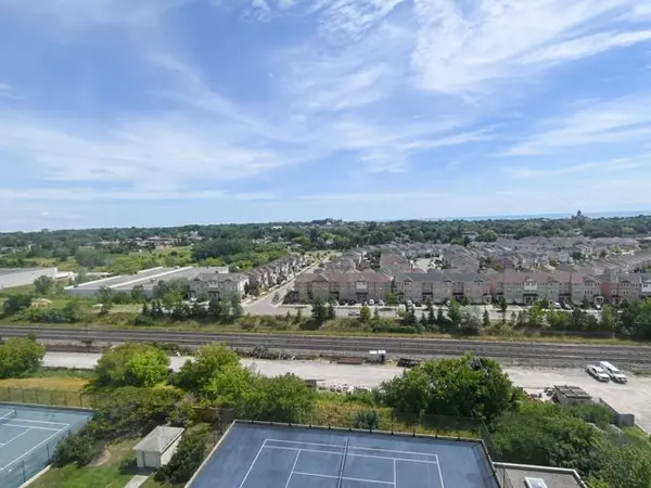 Toronto E04, ON M1K 5J3,1 Greystone Walk DR #1686