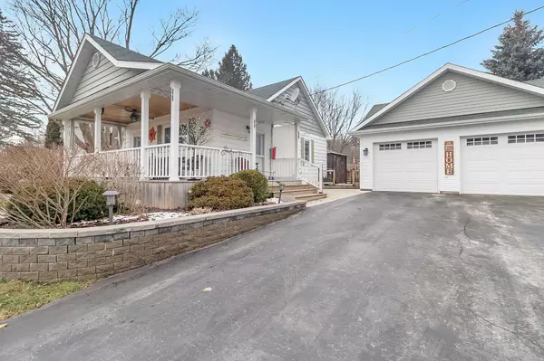 New Tecumseth, ON L9R 1M1,10 Fletcher CRES