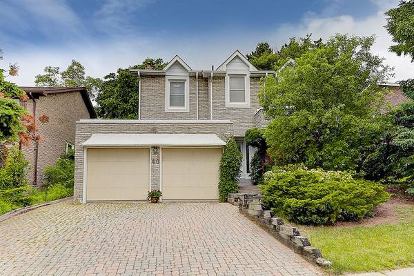 40 Willowbrook RD, Markham, ON L3T 4W9