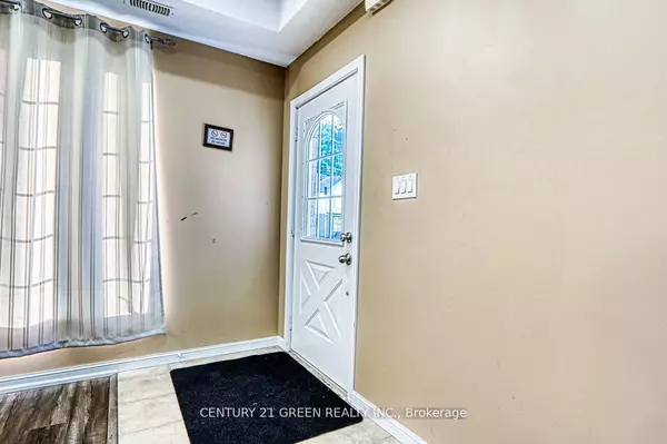 Barrie, ON L4N 9X5,349 Edgehill DR