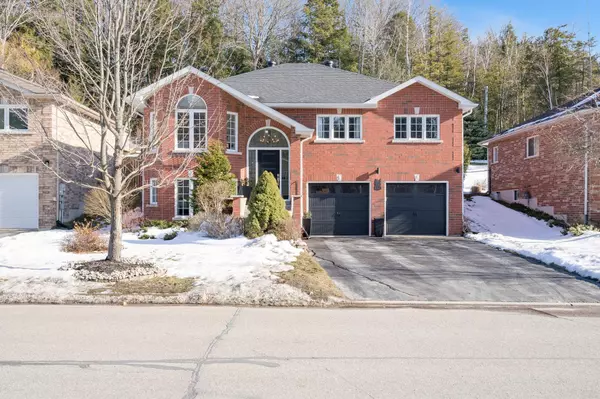 Barrie, ON L4N 0C8,159 Cumming DR