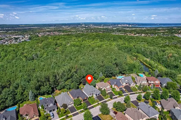 Barrie, ON L4N 0C7,112 Cumming DR