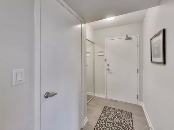 Toronto W02, ON M6H 0B6,1410 Dupont ST #1310