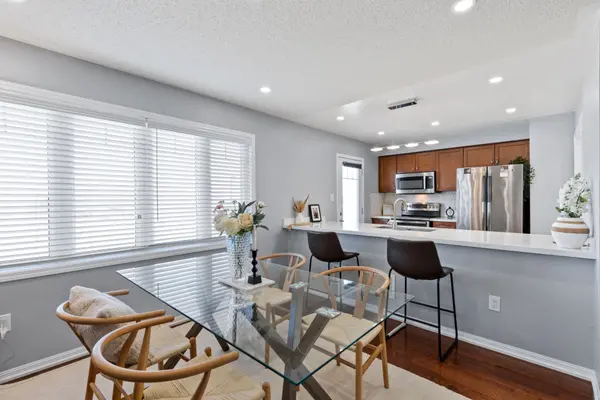 Milton, ON L9T 8H7,602 Attenborough TER