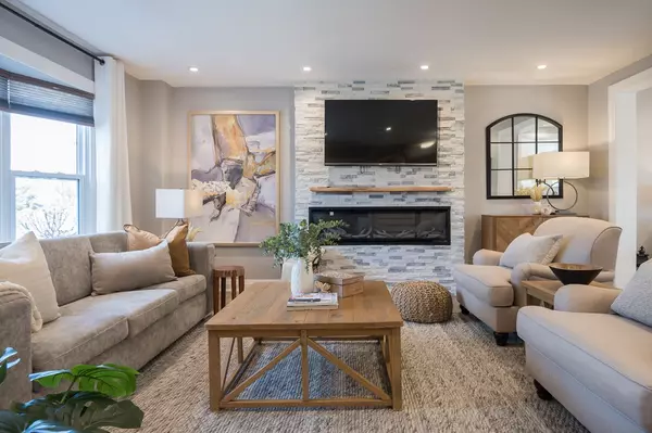 Milton, ON L9T 4G2,774 Syer DR