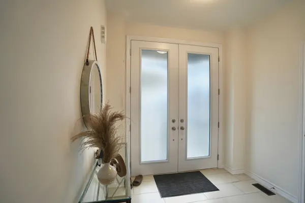 Caledon, ON L7C 4L2,22 Calabria DR