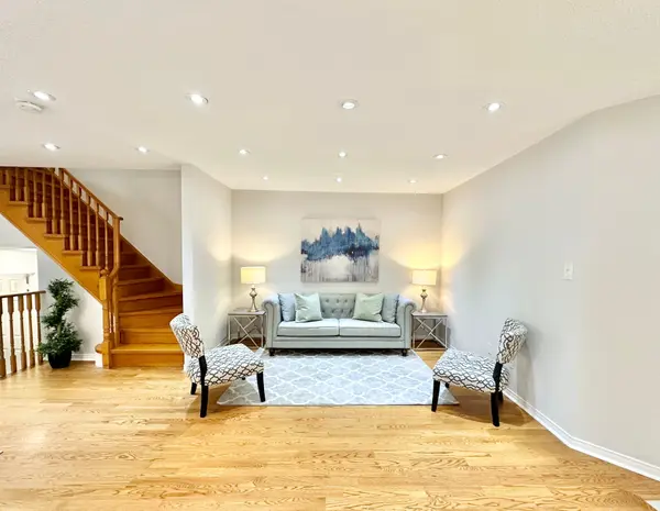 Mississauga, ON L5W 1K2,7209 Aztec HL