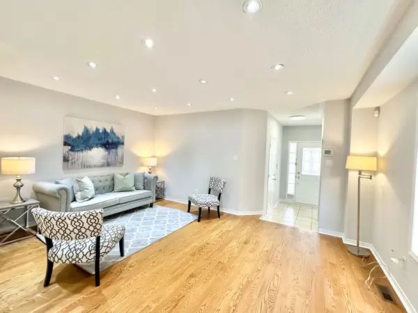 Mississauga, ON L5W 1K2,7209 Aztec HL