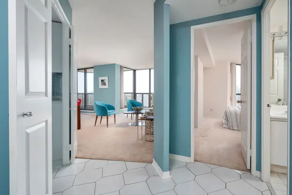 Mississauga, ON L4W 4N1,1111 Bough Beeches BLVD #601