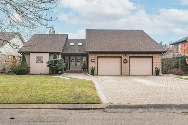 Hamilton, ON L9G 3S9,124 Briar Hill CRES