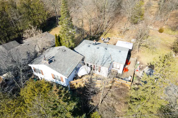 Hamilton, ON L9H 2S7,54 Parkside AVE