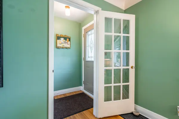 Hamilton, ON L9C 4J1,195 West 19th ST