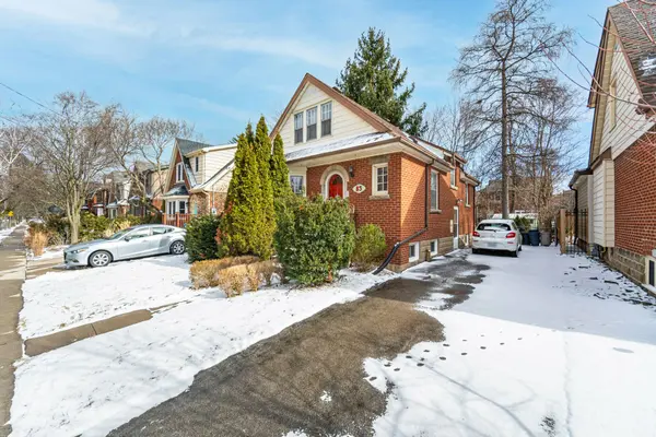 Hamilton, ON L8S 1S8,83 Bond ST S