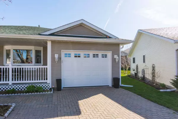 Prince Edward County, ON K0K 3L0,7 Quaker CT