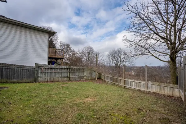 St. Catharines, ON L2T 1B4,15 Ball AVE E