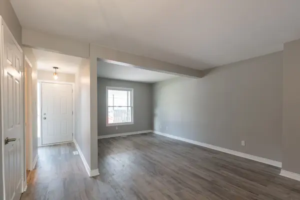 London, ON N5W 6A1,141 Condor CT #4