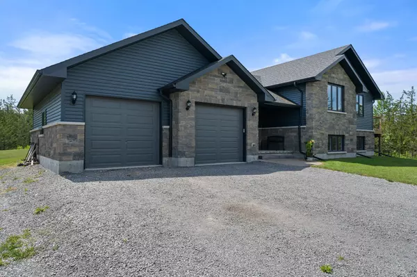 2263 Victoria RD, Prince Edward County, ON K0K 2B0