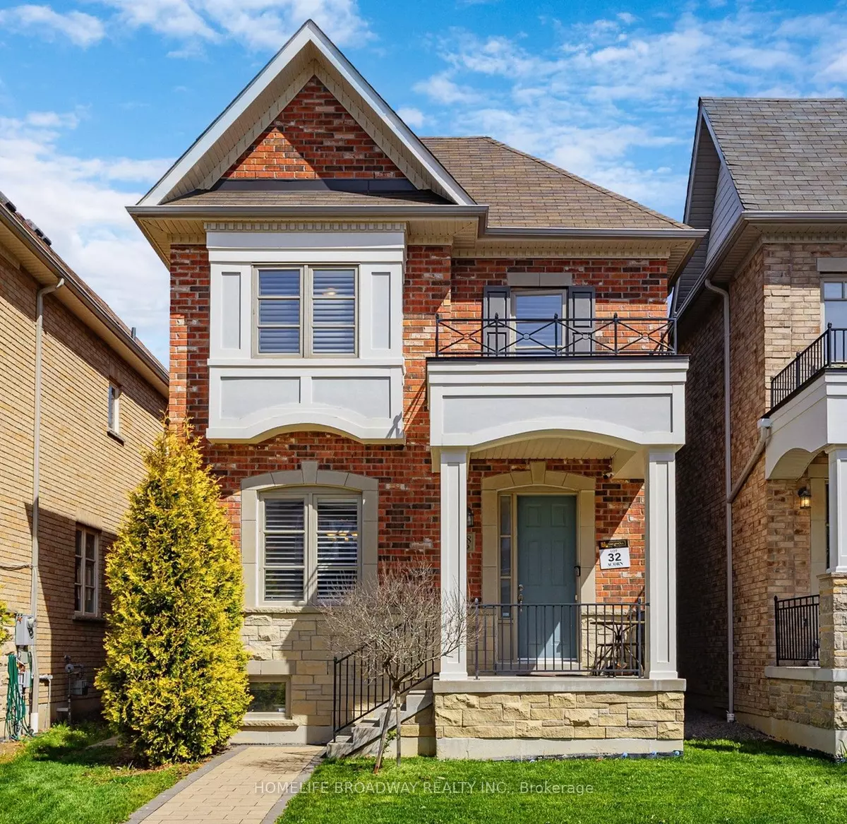 Richmond Hill, ON L4E 1B9,18 Plantain LN