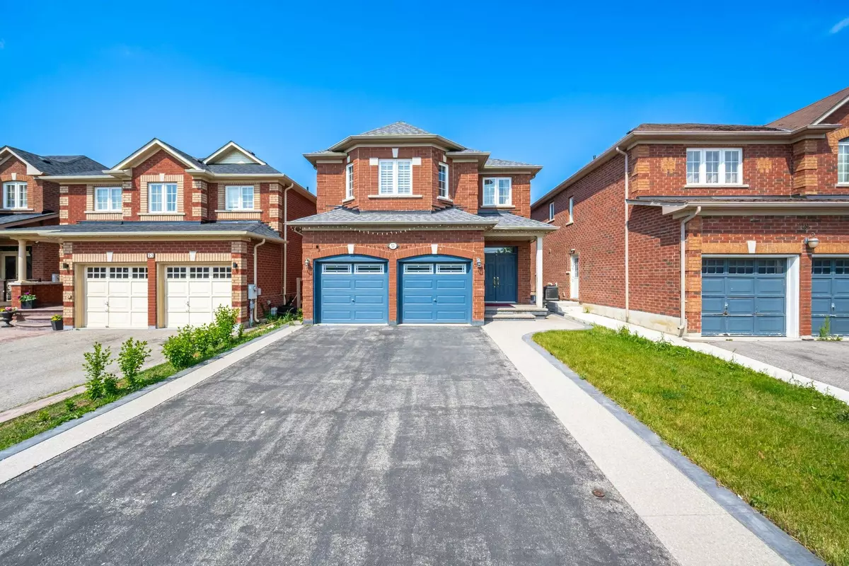 Brampton, ON L6P 2R3,51 Turquoise CRES