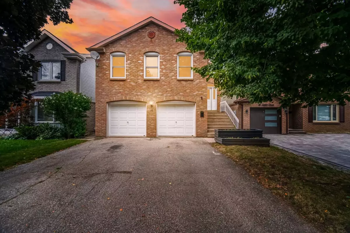 Brampton, ON L6S 3V5,18 Ladin DR