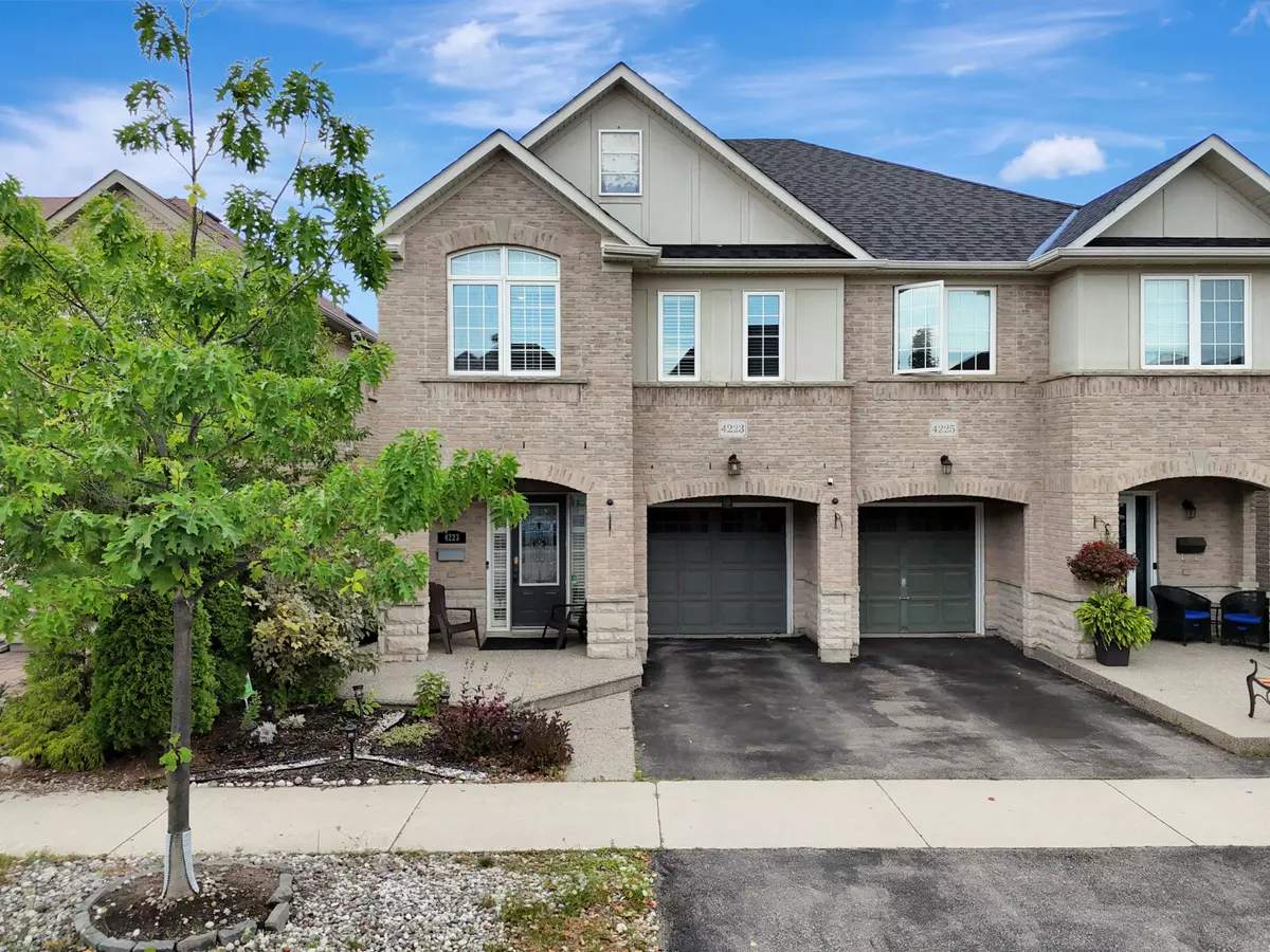 Burlington, ON L7M 0M6,4223 Cole CRES